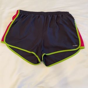 Reebok gray pink running shorts pocket Size XL